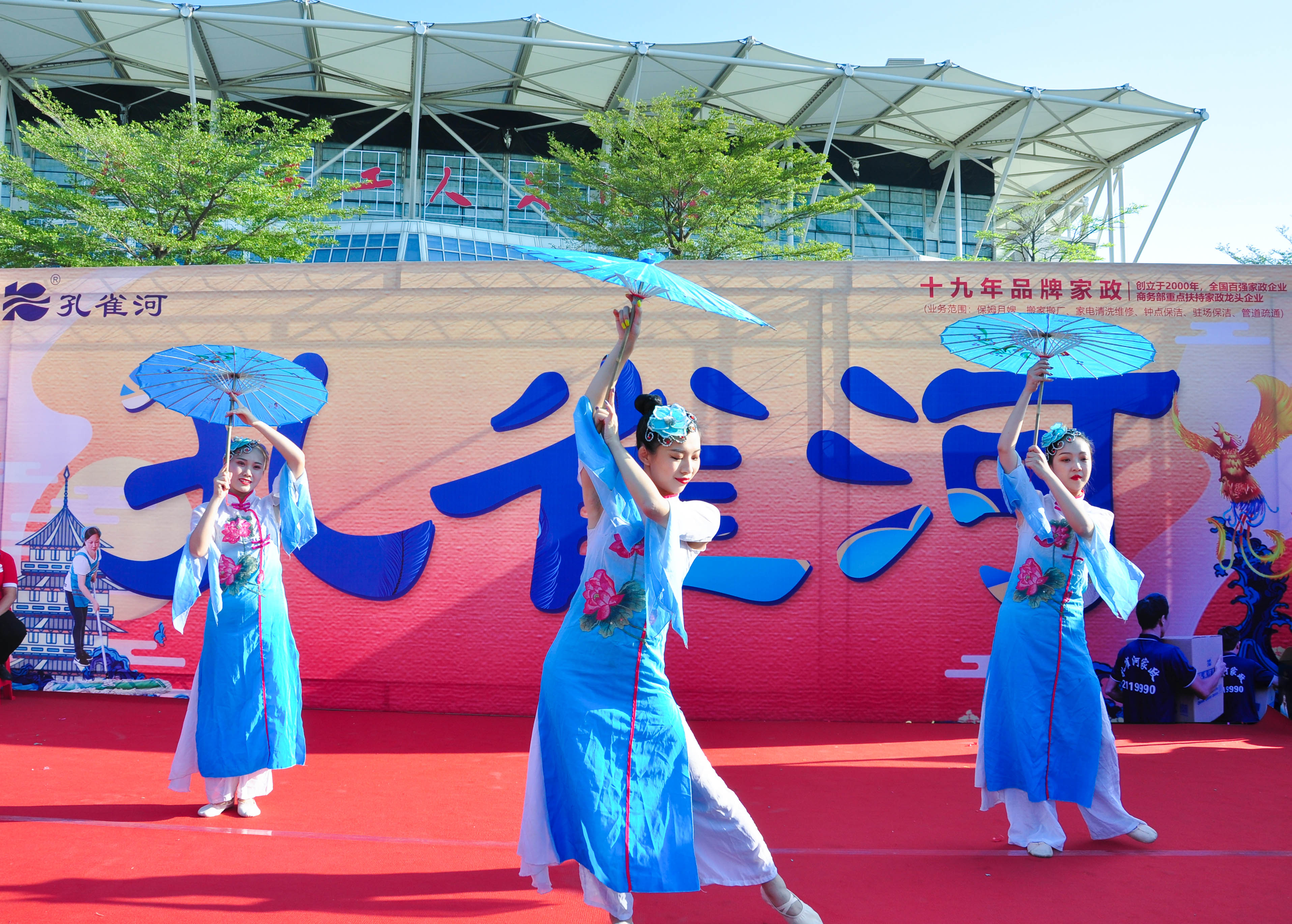 �g��Ц�Z��һ����ʮ�˰���ˇ�R�ψ�������ȸ�������B�T�е����ü�����(ji��)